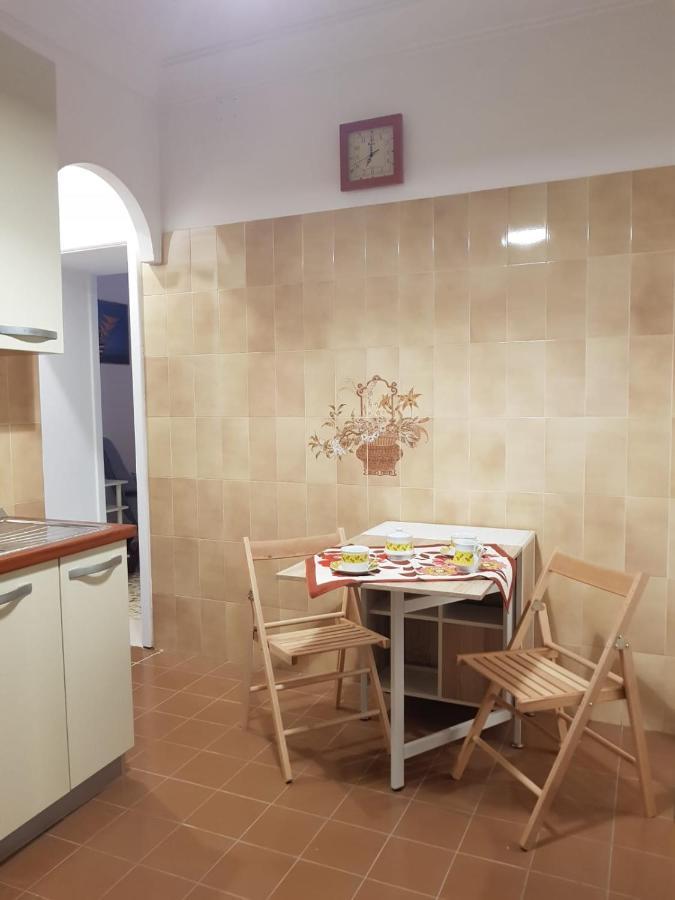 La Casa Di Rosa - Casa Vacanze Meta Bagian luar foto