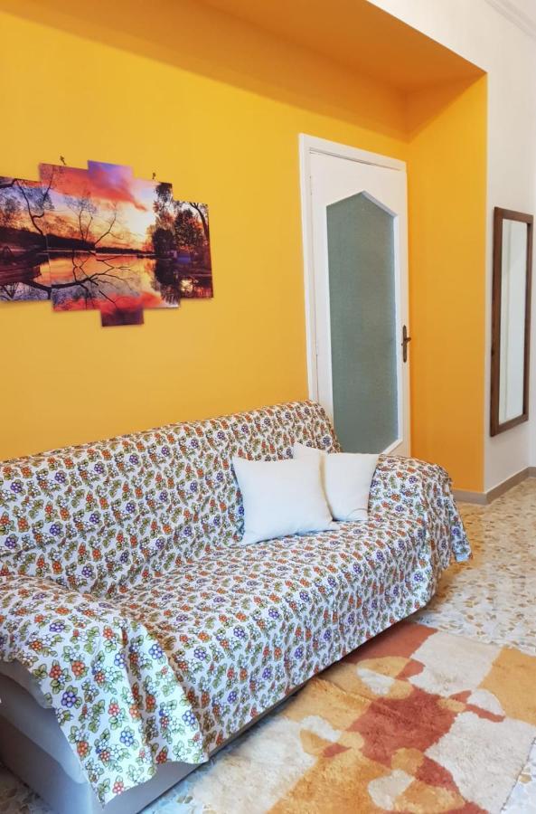 La Casa Di Rosa - Casa Vacanze Meta Bagian luar foto